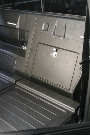 Toyota Tacoma Cubby Cover - Rear - Tuffy Products - Locking Lid - Black - `05-`22